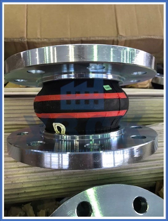 компенсатор резиновый фланцевый в Архангельске