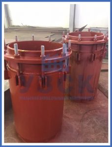 сальниковые стальные компенсаторы в Архангельске