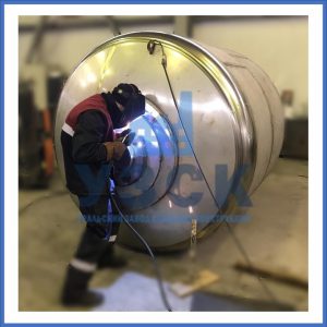 Купить баки и ёмкости из нержавеющей стали от завода УЗСК в Архангельске